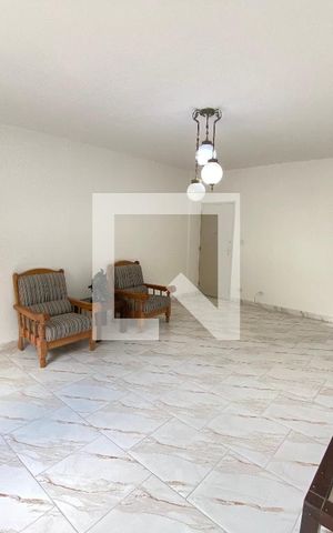 Apartamento à venda com 115m², 4 quartos e 2 vagas Apartamento à venda com 115m², 4 quartos e 2 vagasSala