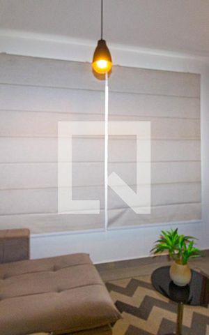 Apartamento à venda com 40m², 1 quarto e 1 vaga Apartamento à venda com 40m², 1 quarto e 1 vagaSala