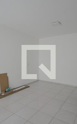 Studio para alugar com 37m², 1 quarto e sem vaga Studio para alugar com 37m², 1 quarto e sem vagaStudio