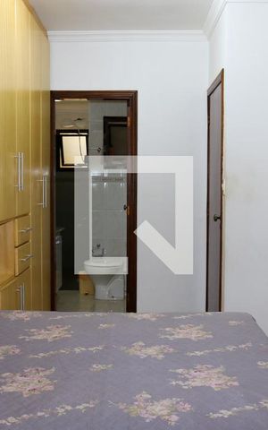 Apartamento à venda com 71m², 2 quartos e 2 vagas Apartamento à venda com 71m², 2 quartos e 2 vagasSuíte