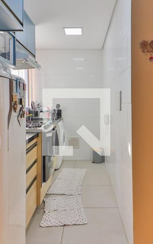 Apartamento à venda com 39m², 2 quartos e sem vaga Apartamento à venda com 39m², 2 quartos e sem vagaCozinha e Área de Serviço