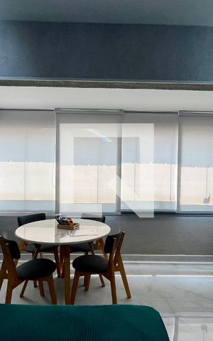 Studio à venda com 28m², 1 quarto e sem vaga Studio à venda com 28m², 1 quarto e sem vagaVaranda