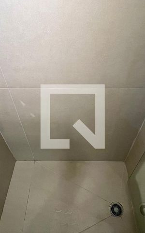 Studio à venda com 28m², 1 quarto e sem vaga Studio à venda com 28m², 1 quarto e sem vagaBanheiro
