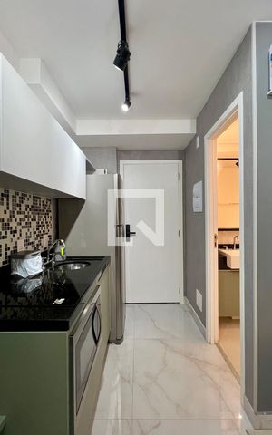 Studio à venda com 28m², 1 quarto e sem vaga Studio à venda com 28m², 1 quarto e sem vagaCozinha