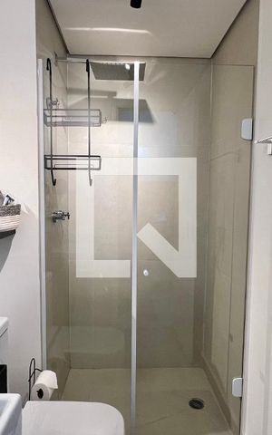 Studio à venda com 28m², 1 quarto e sem vaga Studio à venda com 28m², 1 quarto e sem vagaBanheiro
