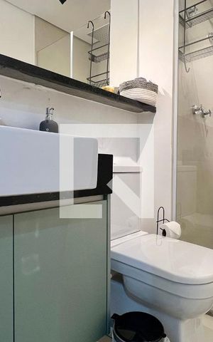Studio à venda com 28m², 1 quarto e sem vaga Studio à venda com 28m², 1 quarto e sem vagaBanheiro
