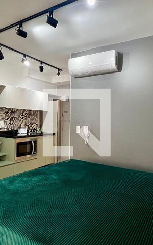 Studio à venda com 28m², 1 quarto e sem vaga Studio à venda com 28m², 1 quarto e sem vagaStudio