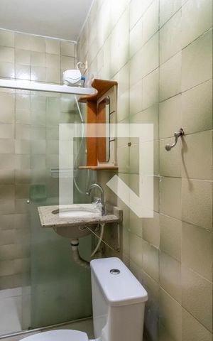Casa para alugar com 80m², 3 quartos e 1 vagaBanheiro 2