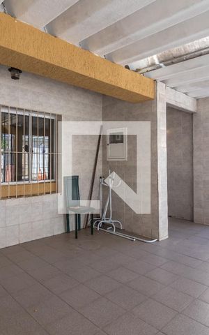 Casa para alugar com 80m², 3 quartos e 1 vagaGaragem