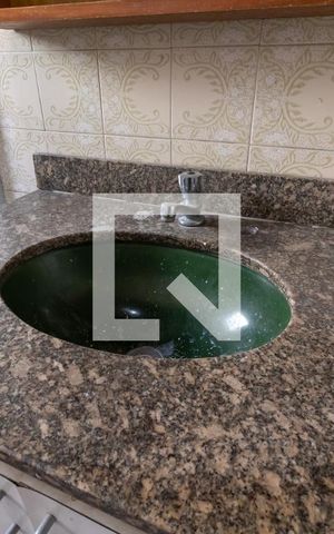 Casa para alugar com 80m², 3 quartos e 1 vagaBanheiro 1