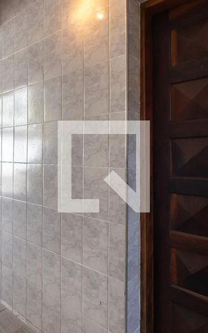 Casa para alugar com 80m², 3 quartos e 1 vagaEntrada
