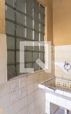 Casa para alugar com 80m², 3 quartos e 1 vagaÁrea de Serviço