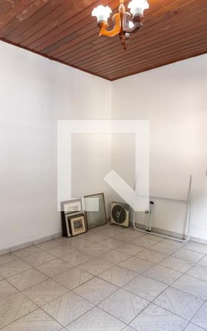 Casa para alugar com 80m², 3 quartos e 1 vagaQuarto 1