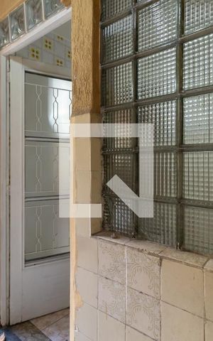 Casa para alugar com 80m², 3 quartos e 1 vagaÁrea de Serviço