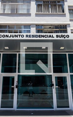Apartamento à venda com 137m², 2 quartos e 1 vaga Apartamento à venda com 137m², 2 quartos e 1 vagaFachada