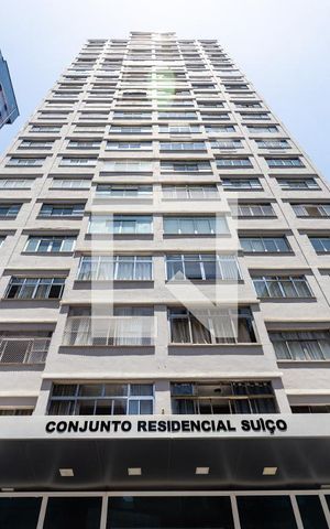 Apartamento à venda com 137m², 2 quartos e 1 vaga Apartamento à venda com 137m², 2 quartos e 1 vagaFachada