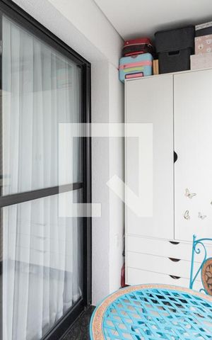 Apartamento à venda com 32m², 1 quarto e sem vaga Apartamento à venda com 32m², 1 quarto e sem vagaVaranda Sala