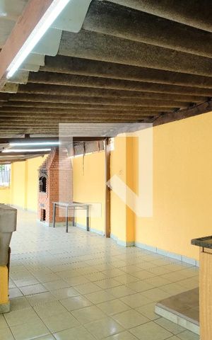 Casa à venda com 300m², 2 quartos e 4 vagasTerraço