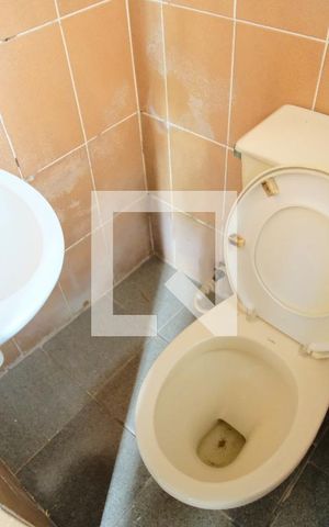 Casa à venda com 300m², 2 quartos e 4 vagasLavabo do Salão