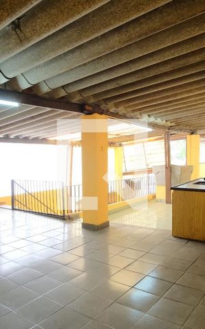 Casa à venda com 300m², 2 quartos e 4 vagasLavanderia