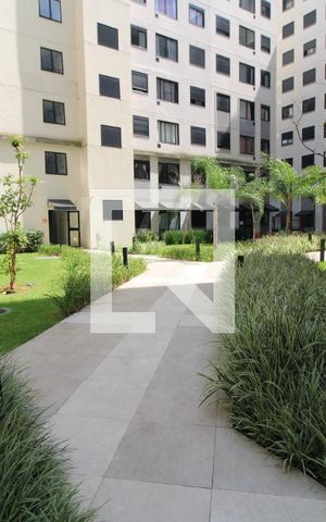 Apartamento à venda com 34m², 2 quartos e sem vagaÁrea comum