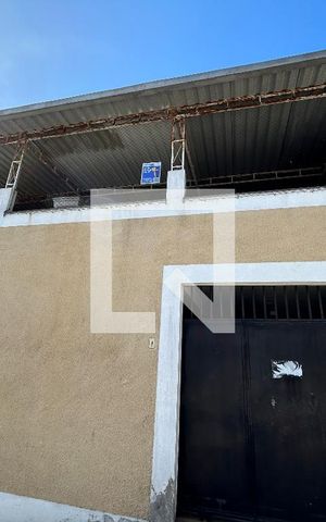 Casa para alugar com 180m², 3 quartos e 3 vagasFachada +plaquinha
