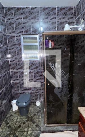 Casa para alugar com 180m², 3 quartos e 3 vagasBanheiro