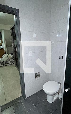 Casa para alugar com 180m², 3 quartos e 3 vagasBanheiro da Suíte