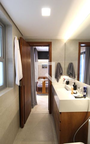 Apartamento à venda com 150m², 2 quartos e 1 vagaBanheiro da Suíte 1