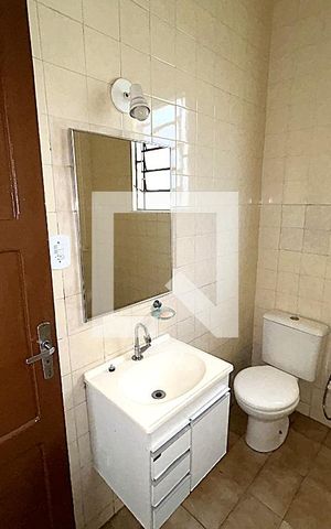 Casa para alugar com 70m², 3 quartos e 1 vagaBanheiro