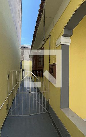 Casa para alugar com 70m², 3 quartos e 1 vagaFachada