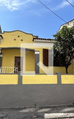 Casa para alugar com 70m², 3 quartos e 1 vagaFachada