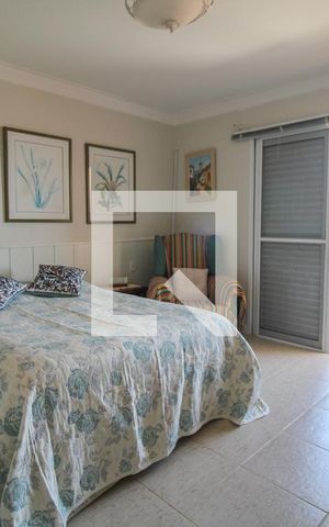 Casa à venda com 300m², 4 quartos e 4 vagas Casa à venda com 300m², 4 quartos e 4 vagasQuarto 3