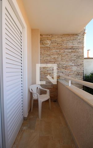 Casa à venda com 300m², 4 quartos e 4 vagas Casa à venda com 300m², 4 quartos e 4 vagasVaranda Quarto 3