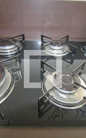 Casa à venda com 300m², 4 quartos e 4 vagas Casa à venda com 300m², 4 quartos e 4 vagasCozinha