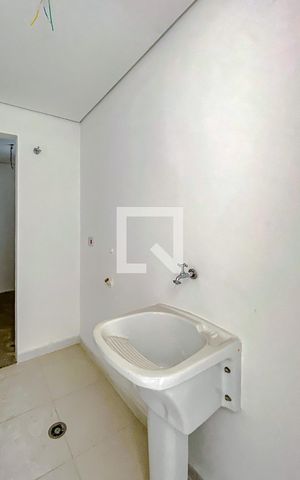 Apartamento à venda com 174m², 4 quartos e 1 vagaÁrea de Serviço