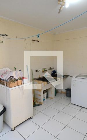 Casa à venda com 747m², 4 quartos e 6 vagasÁrea de Serviço