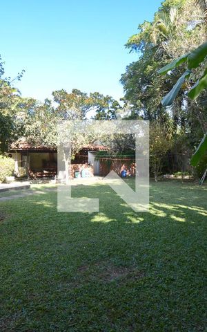 Casa à venda com 747m², 4 quartos e 6 vagasQuintal