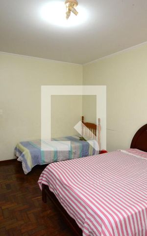 Casa à venda com 747m², 4 quartos e 6 vagasSuíte 4