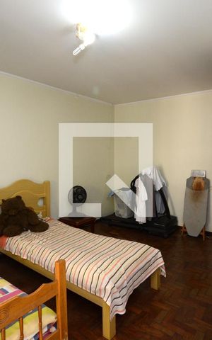 Casa à venda com 747m², 4 quartos e 6 vagasSuíte 3