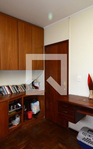 Casa à venda com 747m², 4 quartos e 6 vagasEscritório