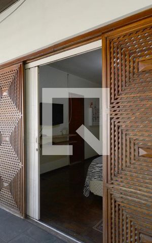Casa à venda com 747m², 4 quartos e 6 vagasVaranda Suíte 2