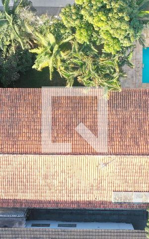 Casa à venda com 747m², 4 quartos e 6 vagasFachada