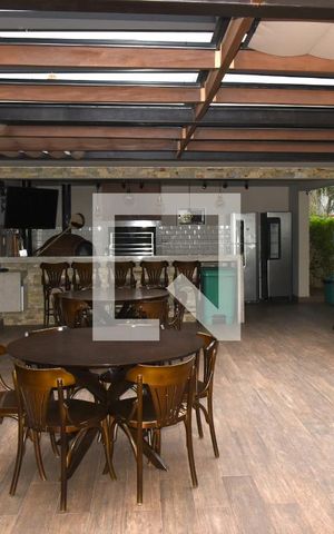 Apartamento para alugar com 136m², 4 quartos e 2 vagasÁrea comum - Churrasqueira