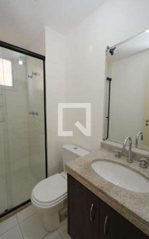 Apartamento para alugar com 136m², 4 quartos e 2 vagasBanheiro