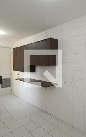Apartamento para alugar com 136m², 4 quartos e 2 vagasCozinha