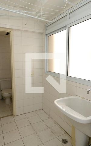 Apartamento para alugar com 136m², 4 quartos e 2 vagasÁrea de Serviço