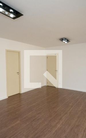 Apartamento para alugar com 136m², 4 quartos e 2 vagasSala