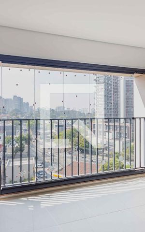 Studio para alugar com 28m², 1 quarto e sem vagaVaranda