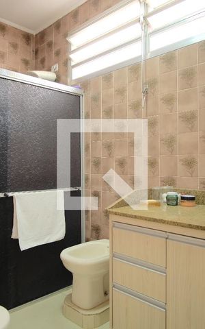 Casa à venda com 149m², 5 quartos e 2 vagasBanheiro 